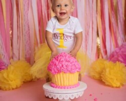 bridget cake smash