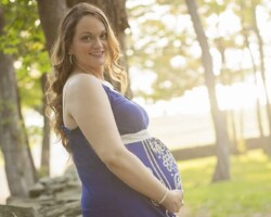 maternity session bristol, ri by Fallon Photographic Art