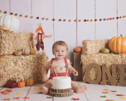 Fall Themed Cake Smash Session