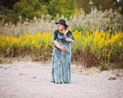 maternity session Bristol , RI by Fallon Photographic Art
